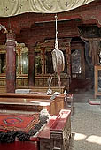 Ladakh - Hemis Gompa, the prayer hall 